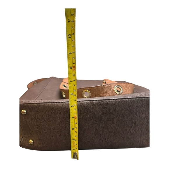 Adrienne Vittadini Tote Handbag Brown pre-loved excellent condition faux leather - Picture 9 of 11